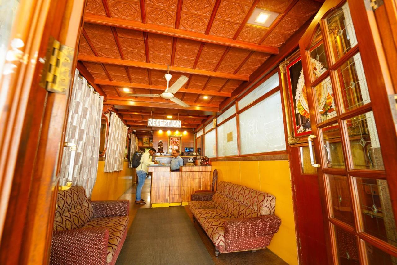 Amogha Residency Hotell Mysore Eksteriør bilde