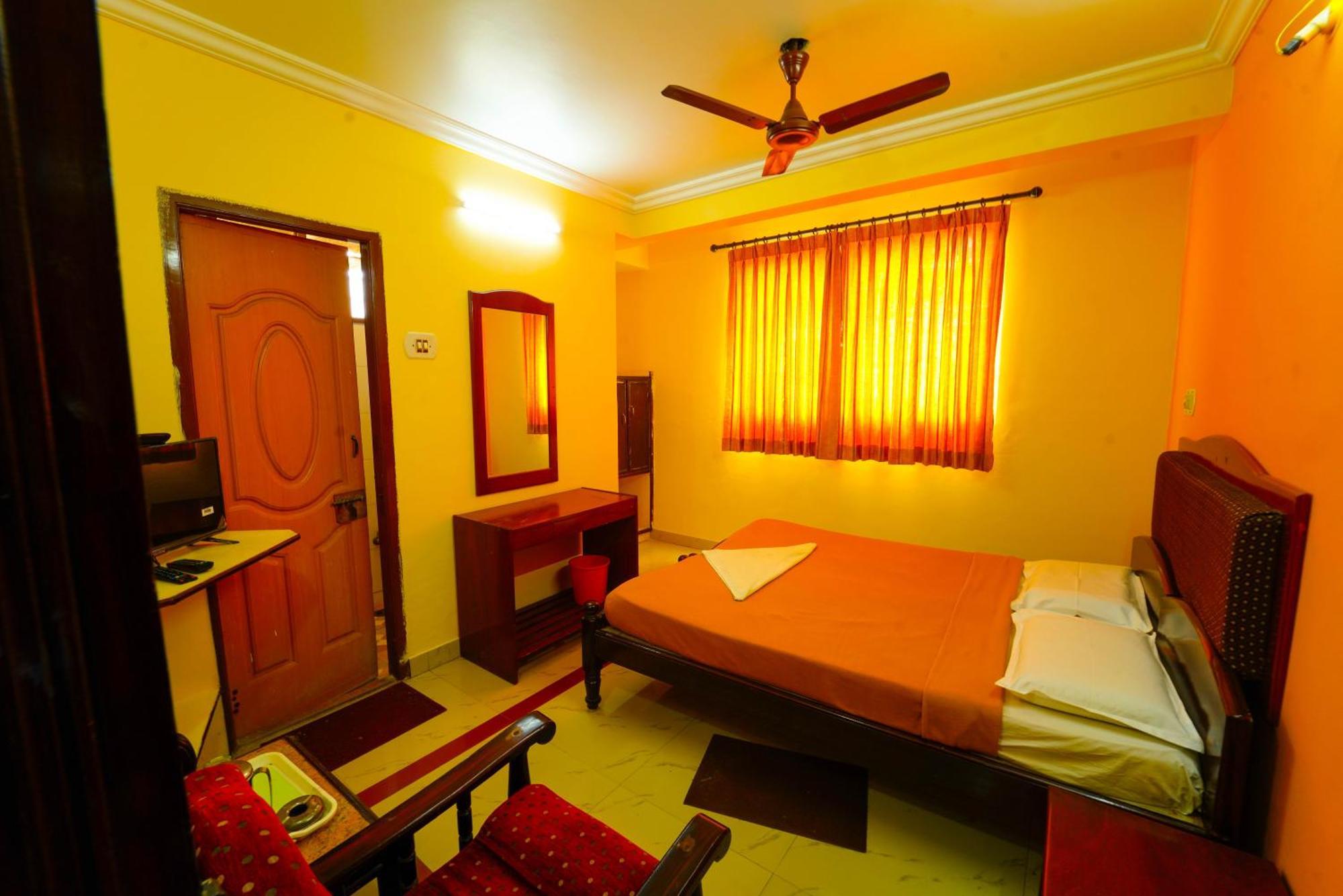 Amogha Residency Hotell Mysore Eksteriør bilde